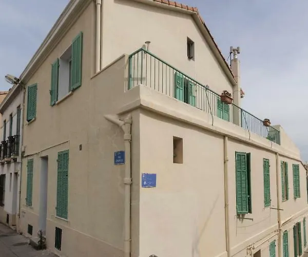 Stud Terras Ville Corniche 2 Pers Stat Gratuit Rue Modif Suivt Possib Et Accord Exclusif
