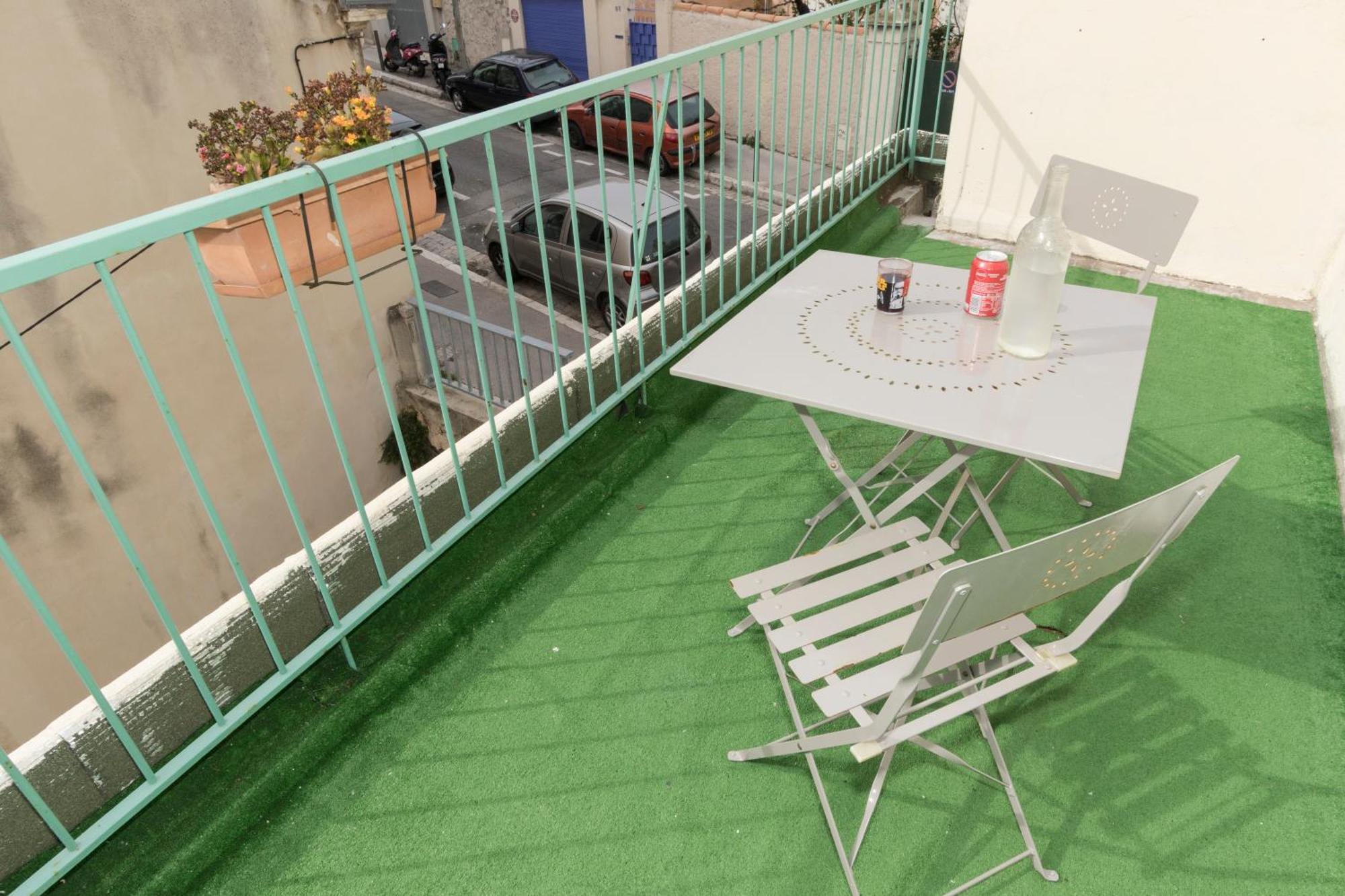 Apartment Stud Terras Corniche 2 Pers Stat Gratuit Rue Modif Suivt Possib Et Accord Exclusif